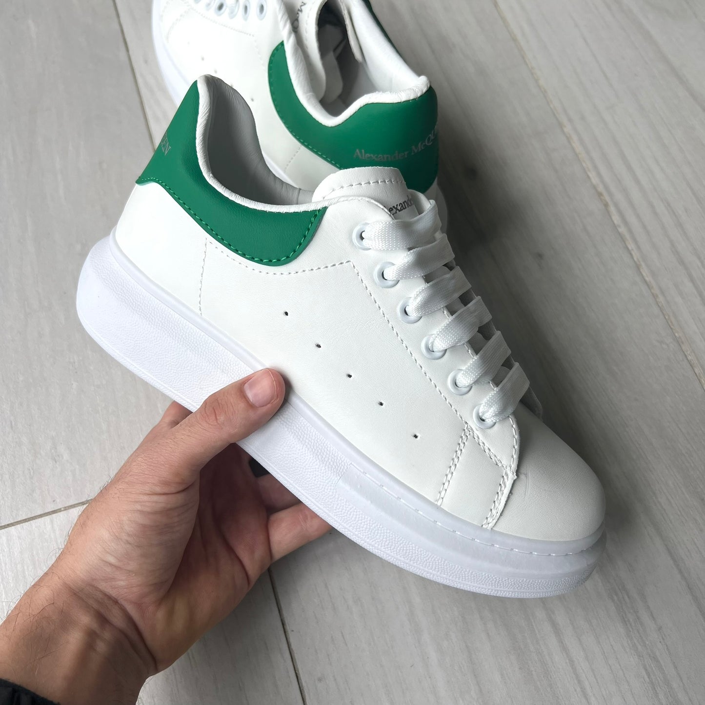 Zapatillas premium Alexander Mc Unisex ( Varios colores)