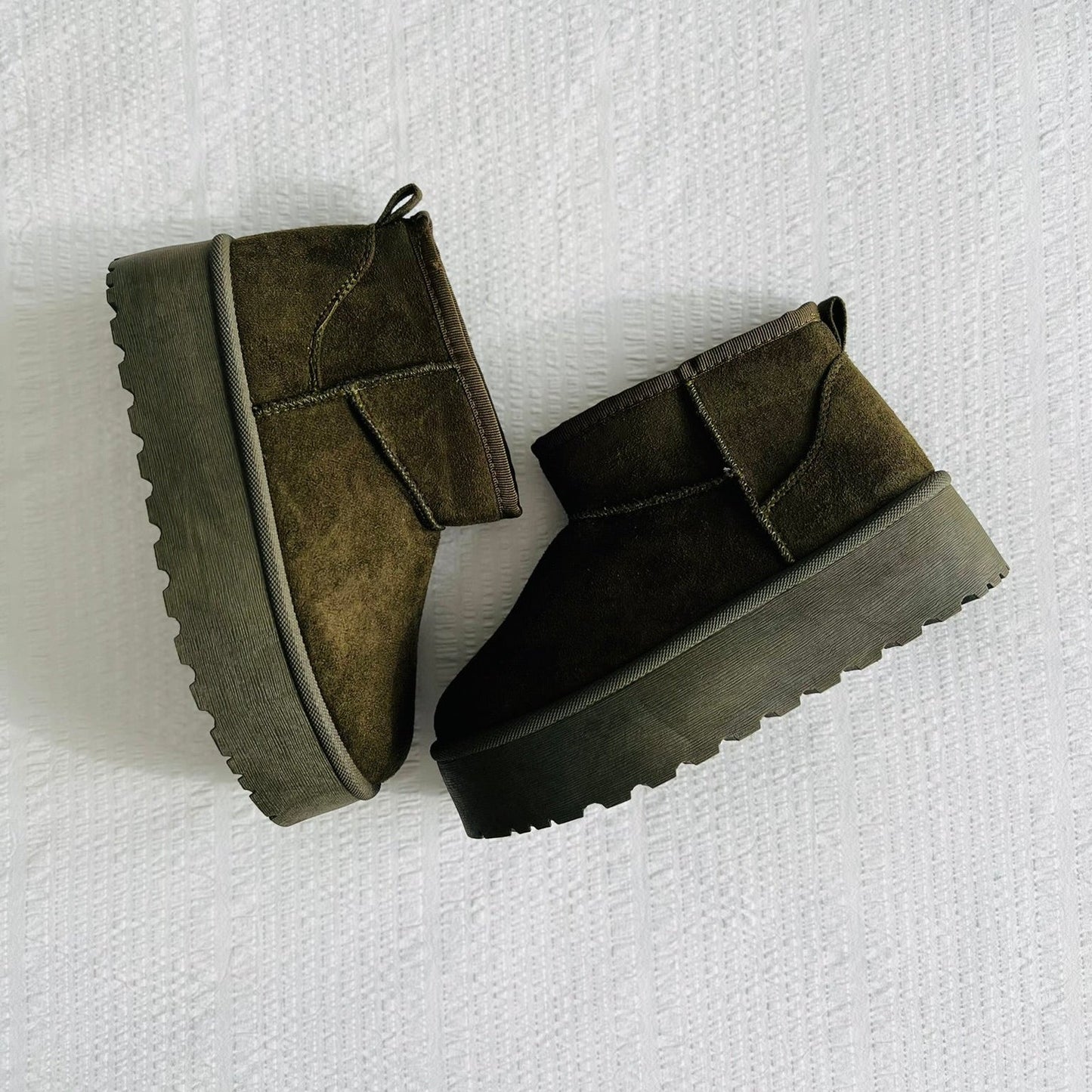 Botas tendencia con pelo interior UGG (Varios colores)