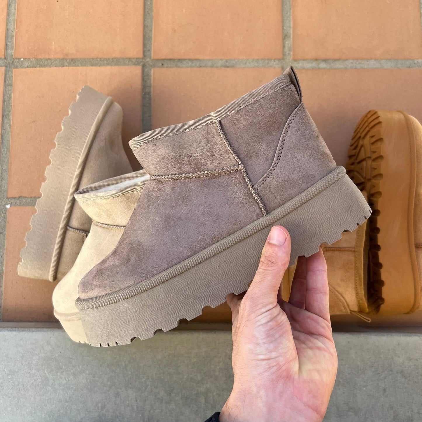 Botas tendencia con pelo interior UGG (Varios colores)
