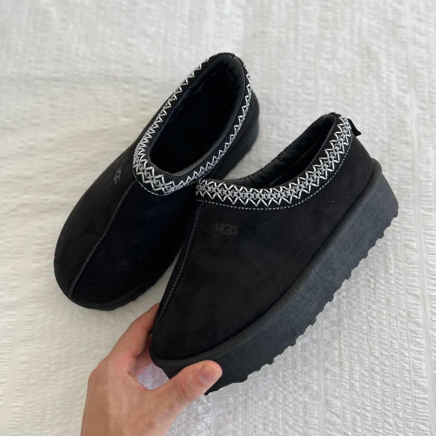 Zuecos tendencia con pelo interior UGG (Varios colores)
